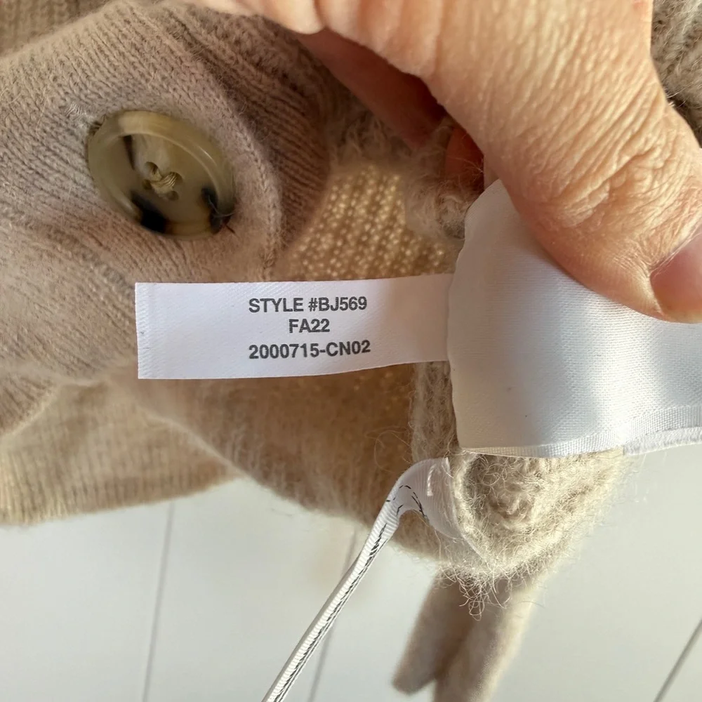 J. Crew Alpaca/Wool Blend Oatmeal Cropped Cardigan Size‎ XS